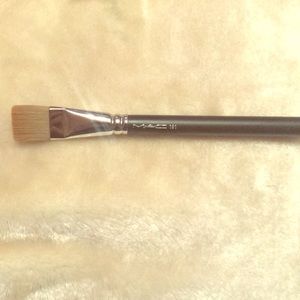 Mac brush never used